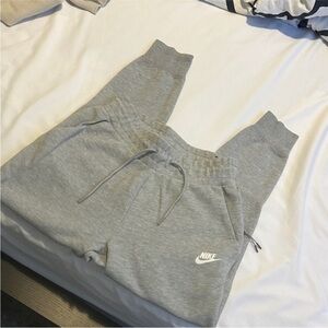 Nike Women's Tech Pants